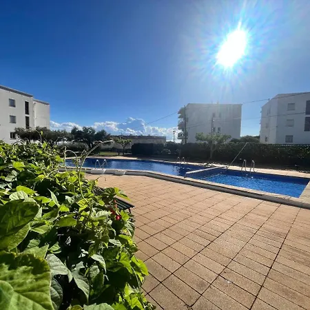 Tu Hogar De Verano Roses
